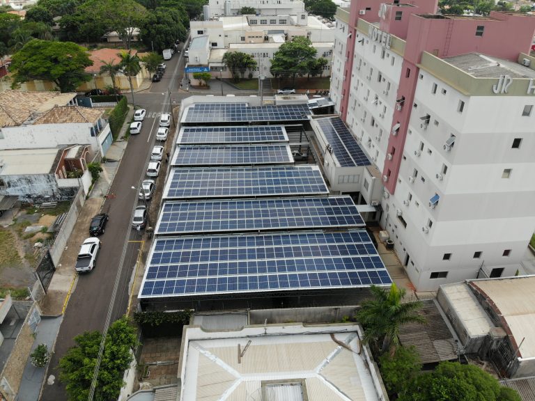 hotel-jr-prudente-fotovoltaico